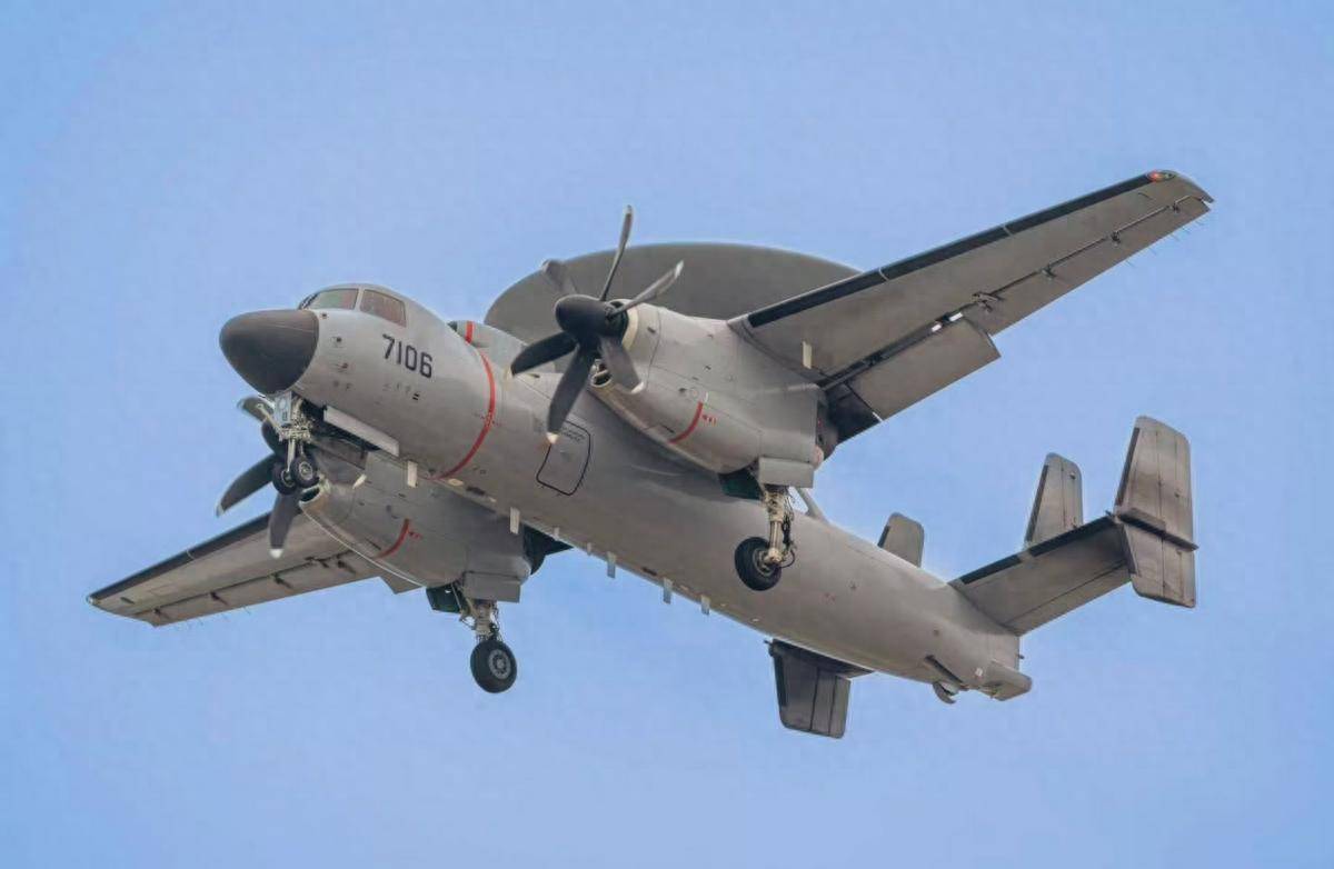 0高清曝光雷达罩薄如蝉翼细节暗藏玄机mg不朽情缘网站贴脸拍照!空警-60(图2) 0高清曝光雷达罩薄如蝉翼细节暗藏玄机mg不朽情缘网站贴脸拍照!空警-60(图2)